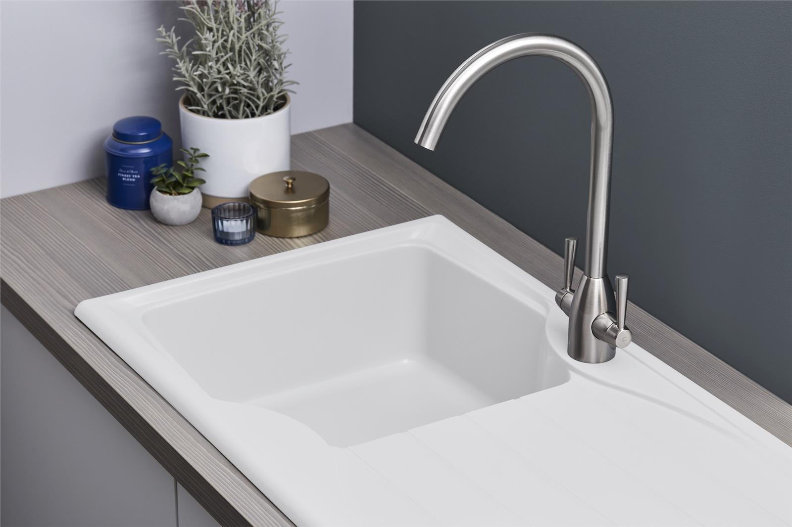 Liquida CMP10WH 1.0 Bowl Reversible White Kitchen Sink And Waste Kit